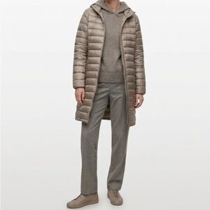 Aritzia TNA Bravura Long Taupe Coat Size Extra Large Goose Filled Goose Feathers